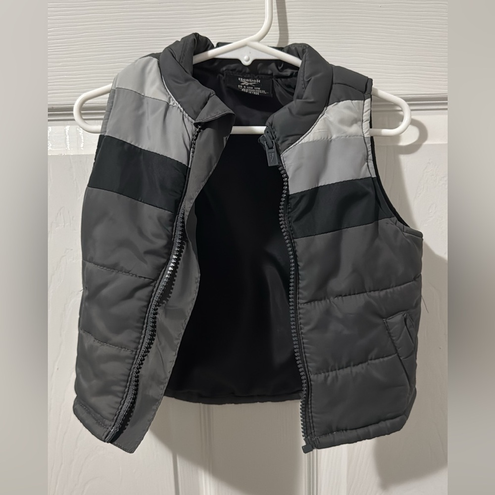 Reebok Gray and Black Kids Vest